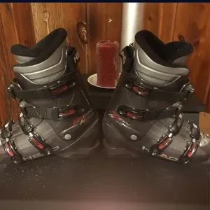 Ski boots (size25.5 (7.5) male are female. Incredible quality boots The Best Backcountry Ski Boots of 2026 | GearJunkie Tested main image 3